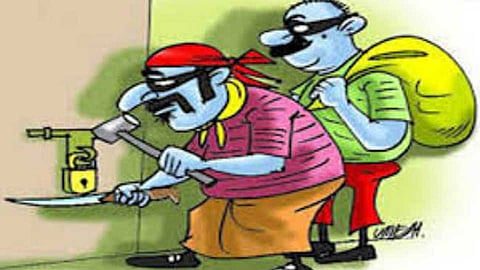 Security guard has burglary of one crore 