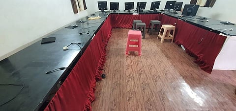 Theft of computers from a school closed due to lockdown