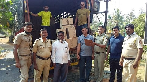 illegal alcohol found in banda sindhudurg rupees 55 lakh in konkan