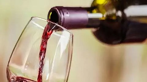 killed of a friend in Vasagade over a drinking dispute