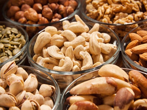 Dry Fruit gets cheaper because of Corona