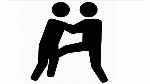 Freestyle fighting among Yerawada prison staff