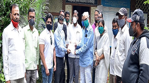 Janata Dal Demands Declaration Of Wet Drought Kolhapur Marathi News