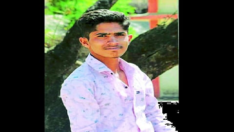 gaykar.png