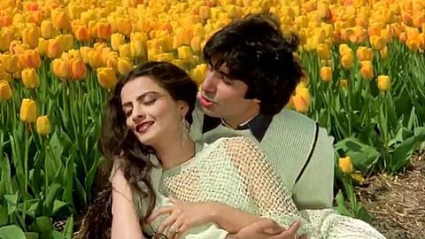 happy birthday amitabh bachchan Top tens songs of Amitabh Bachchan on his birth day 