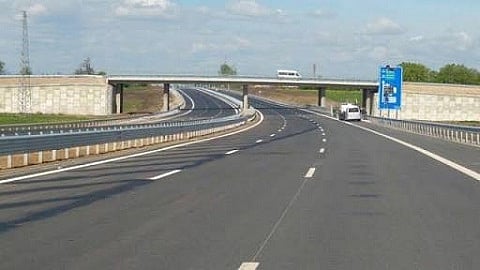 highway renapur.jpg