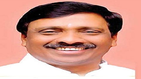for project of government price of land to farmer  gives only two times of the amount i said vinayak raut in ratnagiri