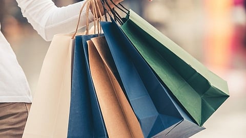 know world most famous countries for shopping Marathi article