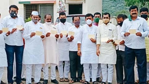मावळ भाजयुमोतर्फे शरद पवारांच्या टिप्पणीचा निषेध; पाठवली एक हजारापेक्षा अधिक पत्रे  