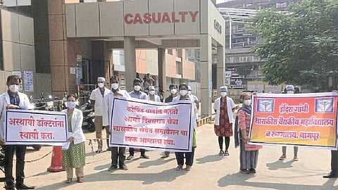 contractual doctors agitation for demand of permanent in nagpur