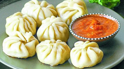momos