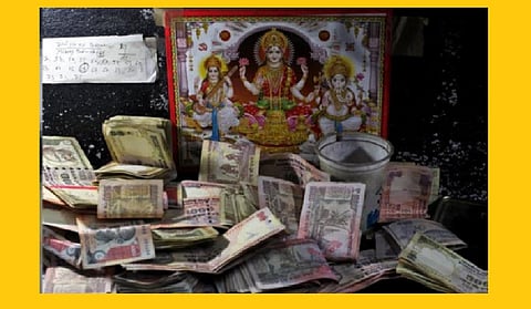 Akola News: Counterfeit notes in circulation in Diwali market