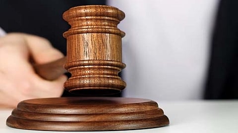 देवदत्त मराठे यांच्याविरोधातील फिर्याद रद्द करण्यास न्यायालयाचा नकार