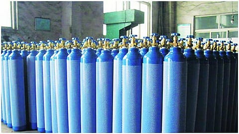 Youth Congress initiative for oxygen cylinder