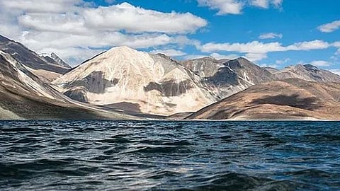 pangong_lake.jpg