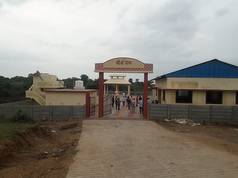 पारशिवनीः नवनिर्मीत मोक्षधाम दहनघाट. 