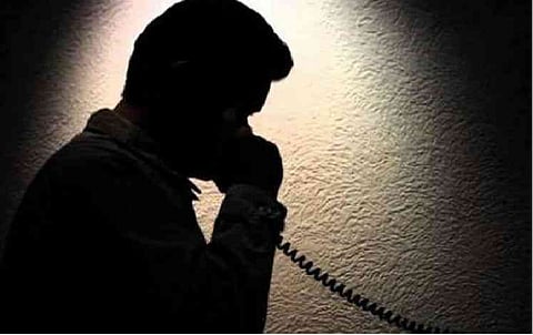 robbery at two homes in amravati
