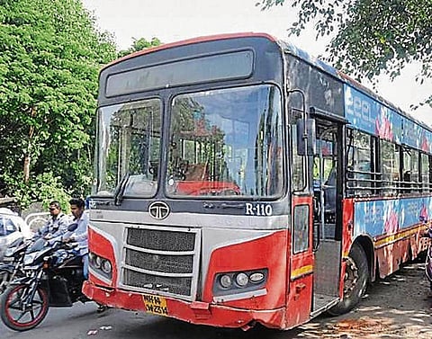 pmp bus.jpg