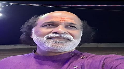 pr. mangesh joshi.jpg