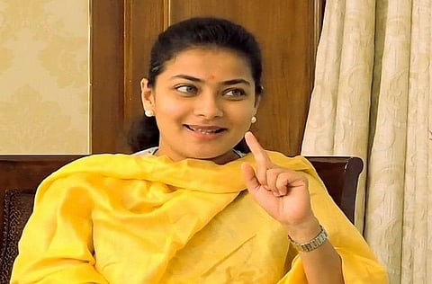  praniti-shinde.jpg