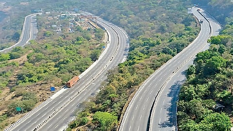 देशातील ७५ जिल्हे लॉक; नागरिकांचा उत्स्फूर्त प्रतिसाद