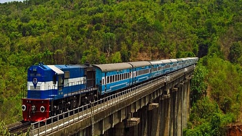 inconvenience of konkani people dadar sawantwadi dadar is a special covid train in ratnagiri