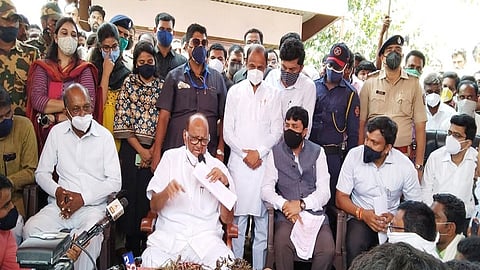 sharad pawar mara.jpg