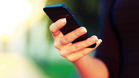 smartphone_additicion_ECM.jpg