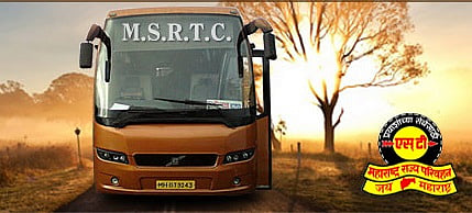akola pune sleepar bus