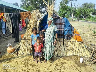 Attendance at schools .. Children in sugarcane trap!