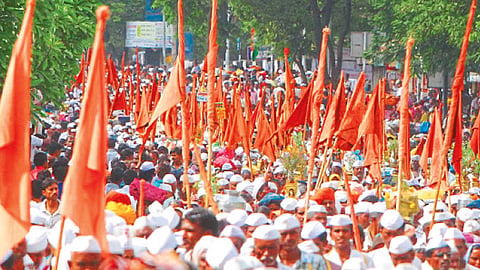 wari 2019 : आषाढी एकादशी म्हणजे आनंदोत्सवच 