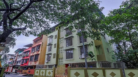 परप्रांतीय मूळ गावात गेल्याने भाड्याची घरे रिकामी; स्थानिकांना मोठा आर्थिक फटका 
