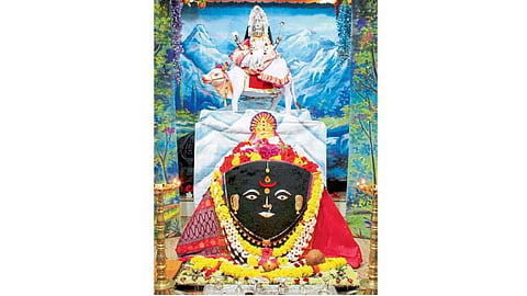 शैलपुत्री पार्वती देवी वेंगुर्लेत खास आकर्षण