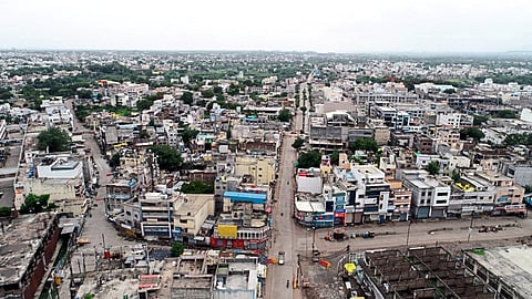 Public curfew in Jalna
