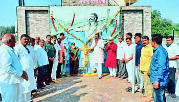 इडा पिडा टळो बळीचं राज्य येवो; बळीराजा लोकोत्सव ! 