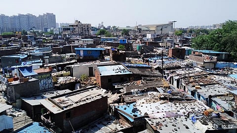 एकच प्याला पडला महागात : पिंपरी-चिंचवडच्या आनंदनगर झोपडपट्टीची व्यथा