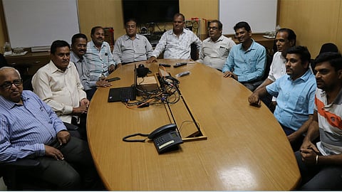 कापडगंज भागात कोंडी अन अतिक्रमणांचा विळखा 