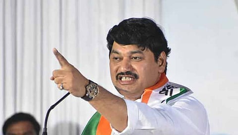 Loksabha 2019 : मोदींची अवस्था गजनीतल्या आमीर खान सारखी : धनंजय मुंडे