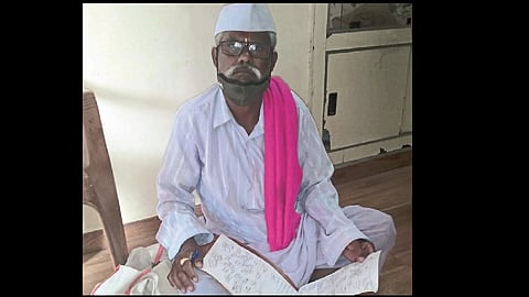 Darshan of folk artists coming from village to village is also rare