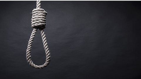 'निर्भया'च्या दोषींना फासावर लटकविण्यासाठी कारागृहात जल्लादच नाही'