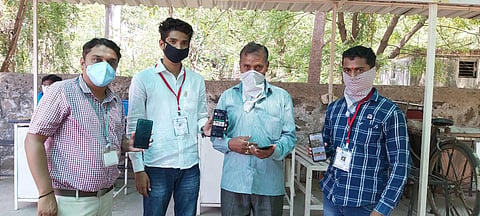 भुसावळात भाजीपाल्याची होम डिलेव्हरी... अभियंत्यांनी बनवले "मींक्षा" ऍप 