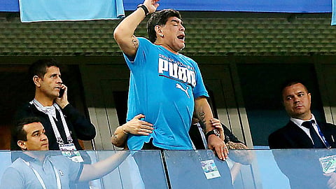 Maradona and Shah Rukh Khan worried about Argentina