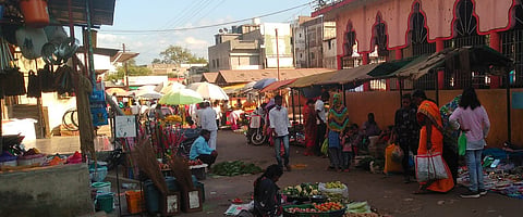 Mohol Market