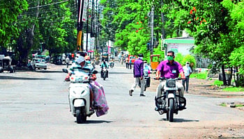 जळगाव, भुसावळ, अमळनेर  अनलॉक ः व्यापारी संकुले बंदच राहणार !