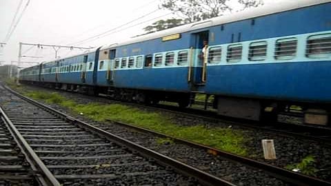 Pune -Manmad Passenger.jpg