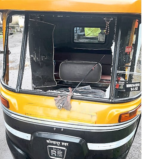  Vandalism of vehicles by a lover for refusing to marry