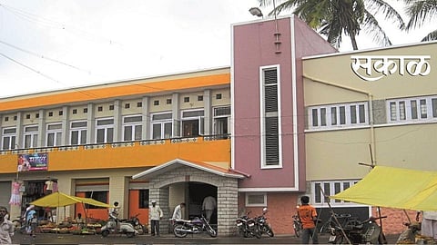Ashta Nagarpalika Newsletter: Independent moves from both groups