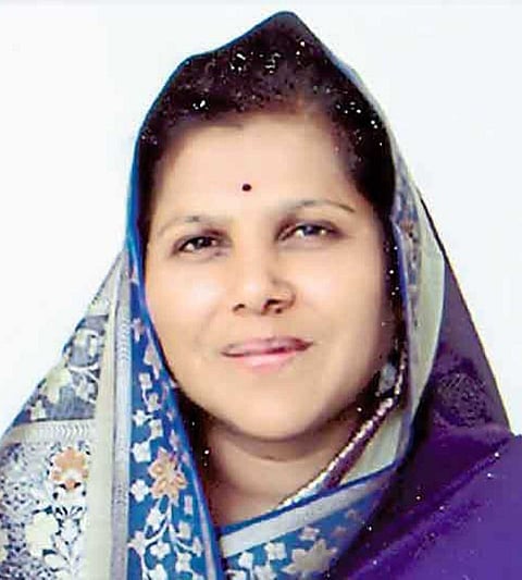Award to Shalinitai Vikhe Patil for strengthening women's self-help groups