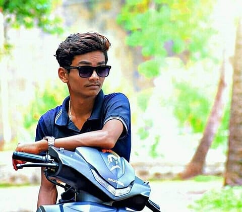 मित्राकडे जेवण करून घराकडे निघाला अन्...