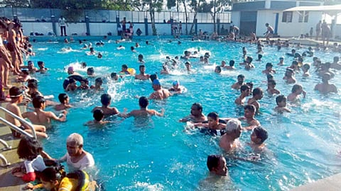 Swimming-Tank